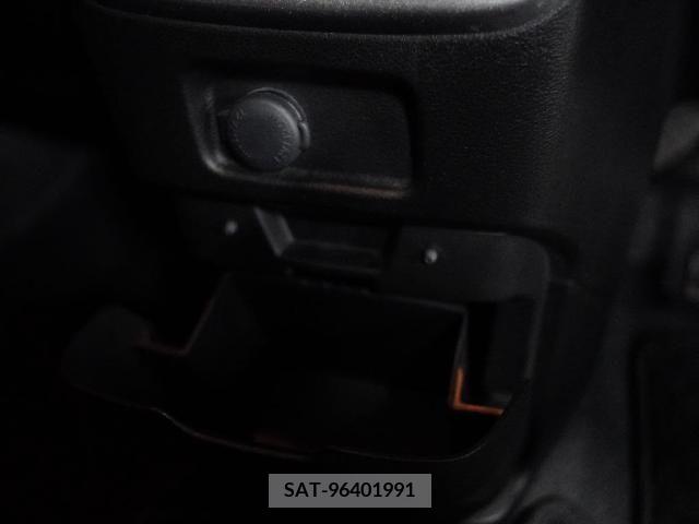 Suzuki SOLIO 2015-12 285404-15