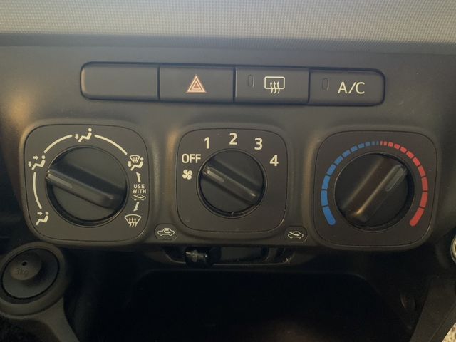 Toyota PASSO 2014-05 1133-18
