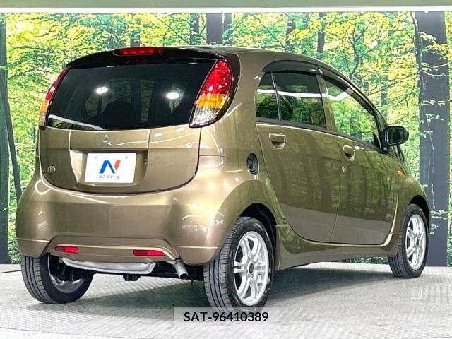 Mitsubishi I 2008-01 326641-17