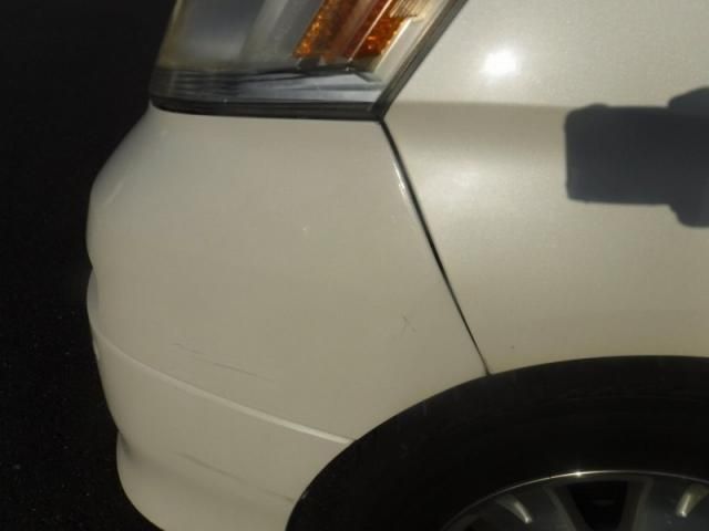 Toyota ALPHARD 2005-04 8932-16