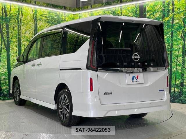 Nissan SERENA 2023-05 340031-18