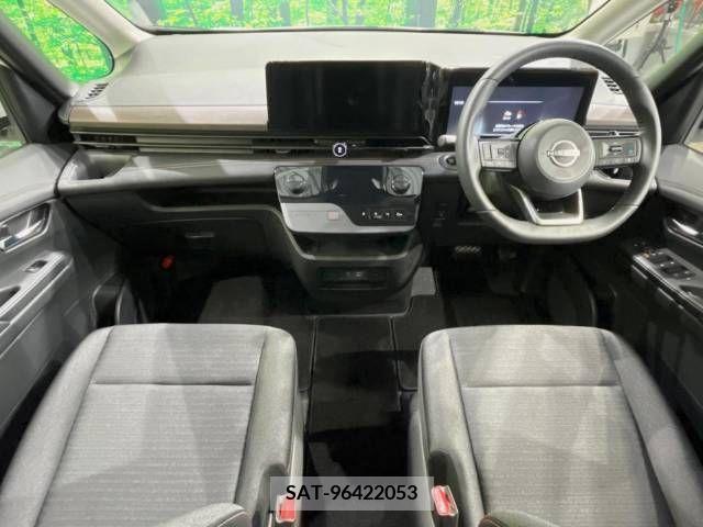 Nissan SERENA 2023-05 340031-1