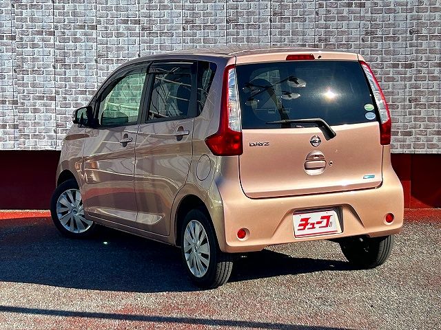 Nissan DAYZ 2013-08 192446-8