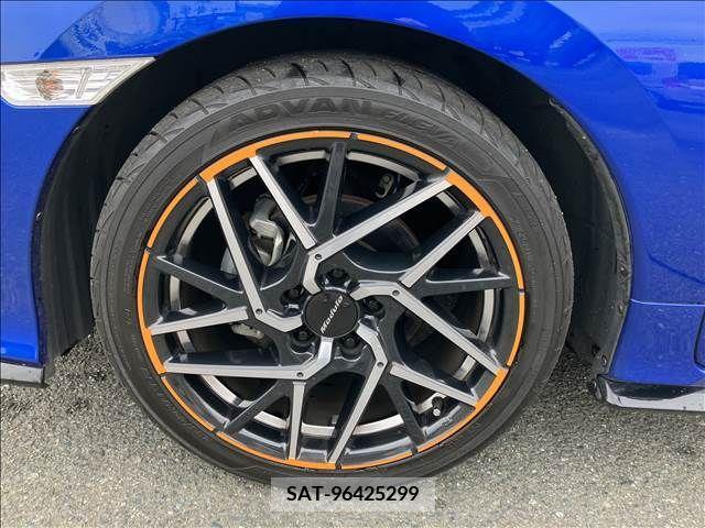 Honda CIVIC 2018-04 215897-19
