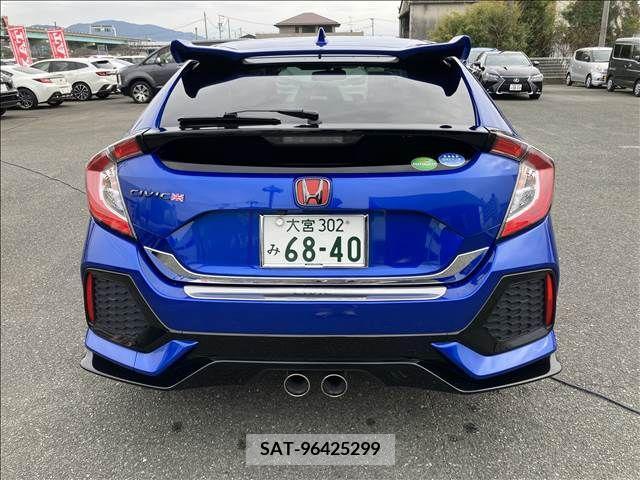 Honda CIVIC 2018-04 215897-15