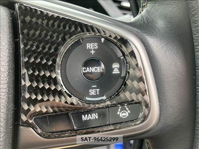 Honda CIVIC 2018-04 215897-10