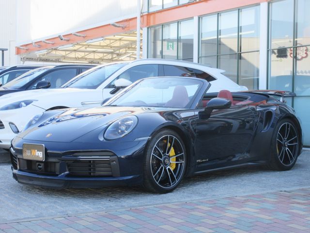 Porsche 911 2021-01 8871-9