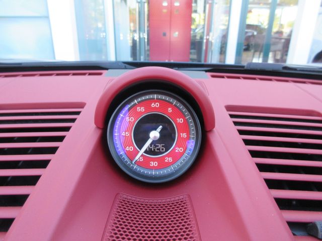 Porsche 911 2021-01 8871-22