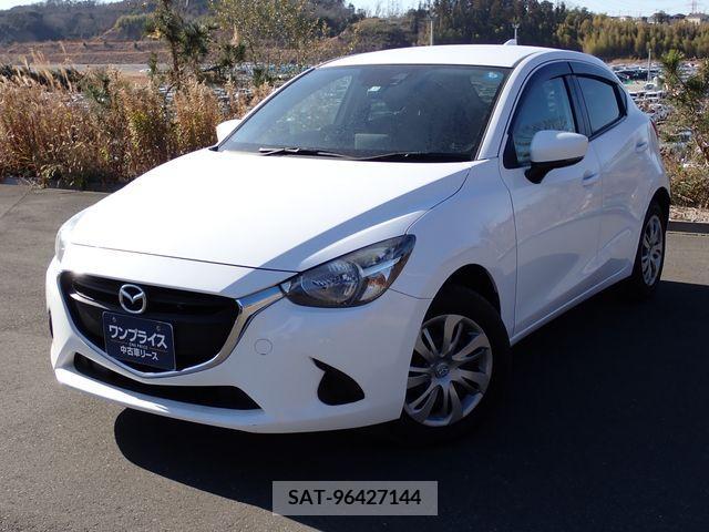 Mazda DEMIO 2017-11 371962-0