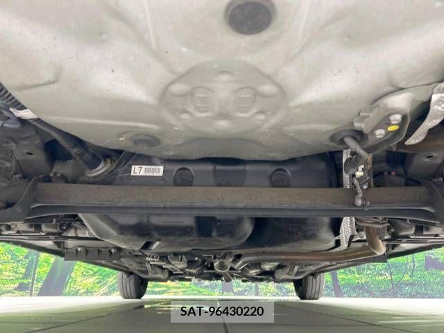 Toyota VITZ 2016-08 327979-19
