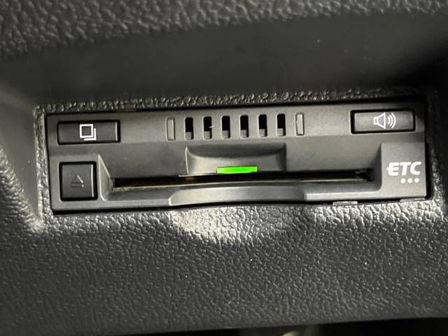 Toyota PRIUS 2016-10 19766-7