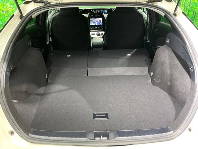 Toyota PRIUS 2016-10 19766-10