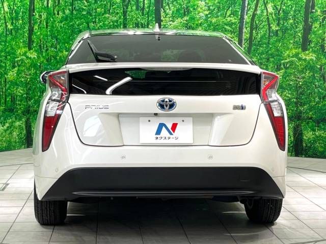 Toyota PRIUS 2016-10 19766-15