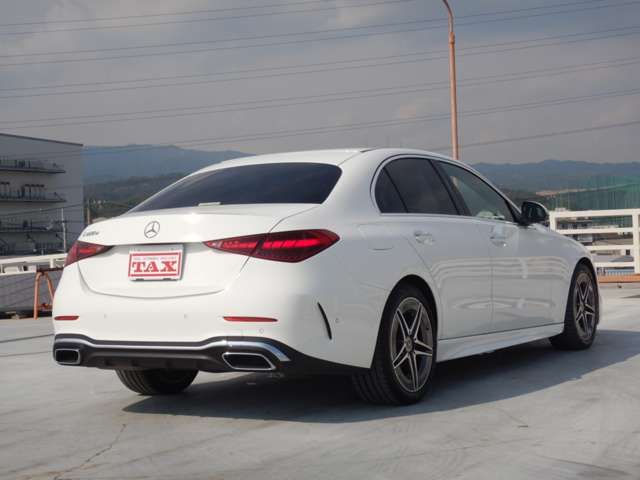 Mercedes Benz C-CLASS 2022-08 17041-2