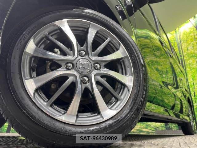 Honda N BOX CUSTOM 2021-10 392672-13