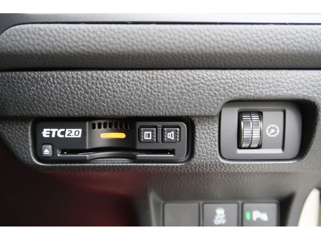 Honda CIVIC 2023-09 28122-18