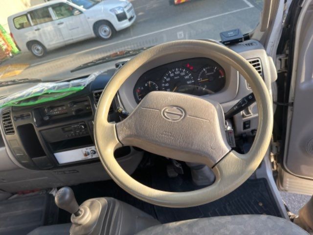 Hino DUTRO 2011-03 19221-1
