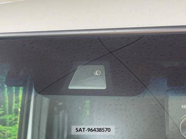 Honda N BOX CUSTOM 2023-01 279013-2