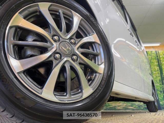 Honda N BOX CUSTOM 2023-01 279013-12
