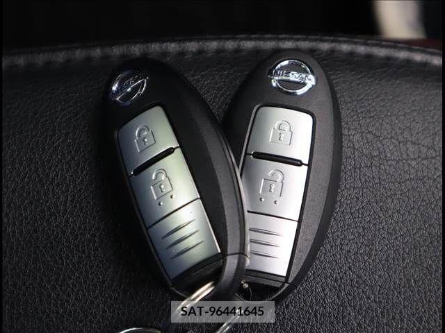 Nissan NOTE 2020-08 329525-12