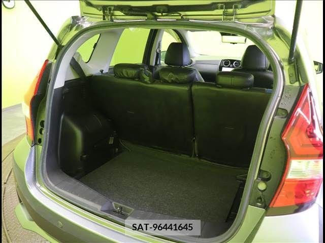 Nissan NOTE 2020-08 329525-24