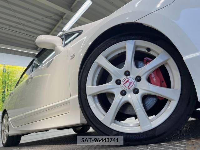 Honda CIVIC 2010-05 332428-13