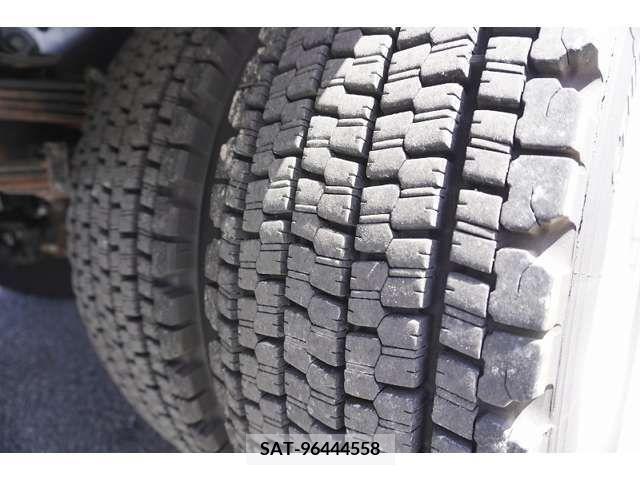 Isuzu FORWARD 2018-12 374307-8