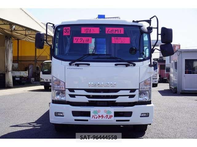 Isuzu FORWARD 2018-12 374307-1