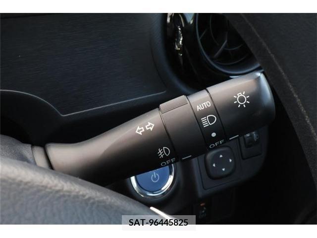Toyota AQUA 2015-10 314038-14