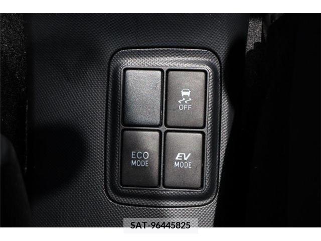 Toyota AQUA 2015-10 314038-12