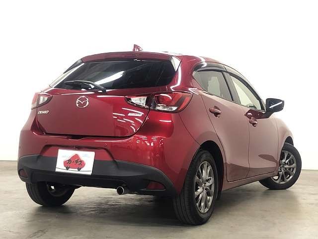 Mazda DEMIO 2018-01 19762-2