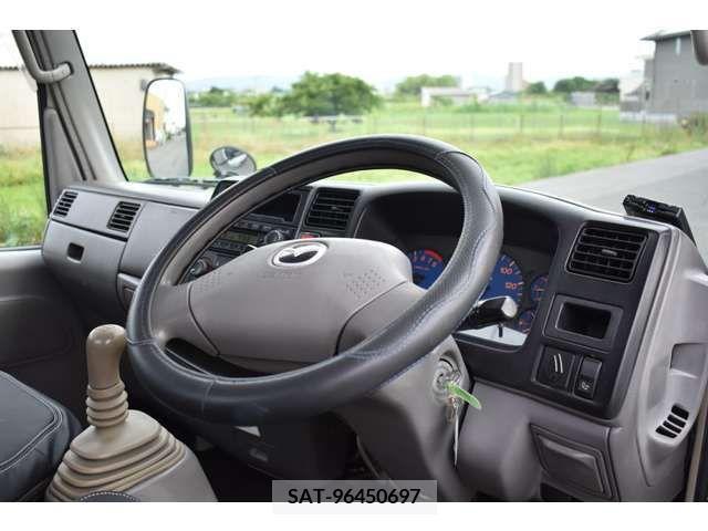 Mazda TITAN DASH 2005-09 328179-8