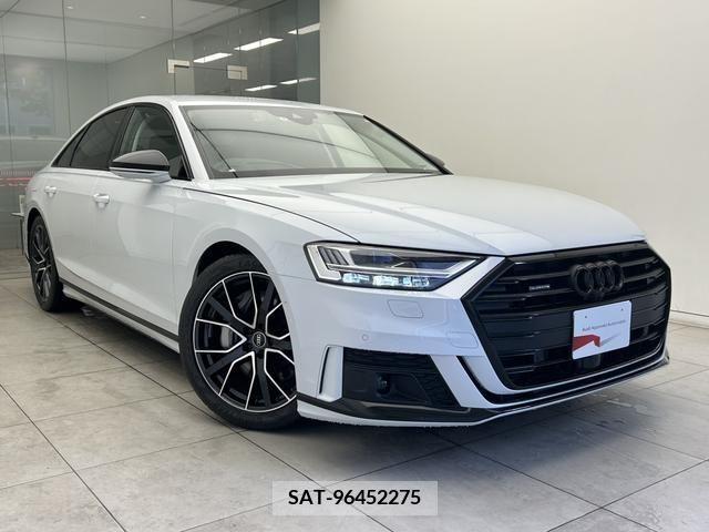 Audi A8 2021-08 378812-4