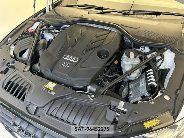 Audi A8 2021-08 378812-15