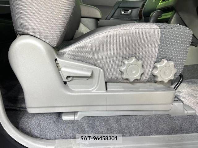 Mitsubishi PAJERO 2006-03 281191-5