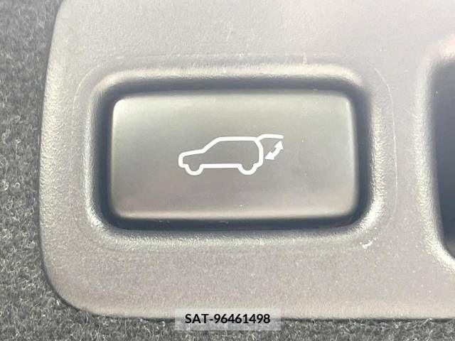 Toyota HARRIER 2017-11 271289-5