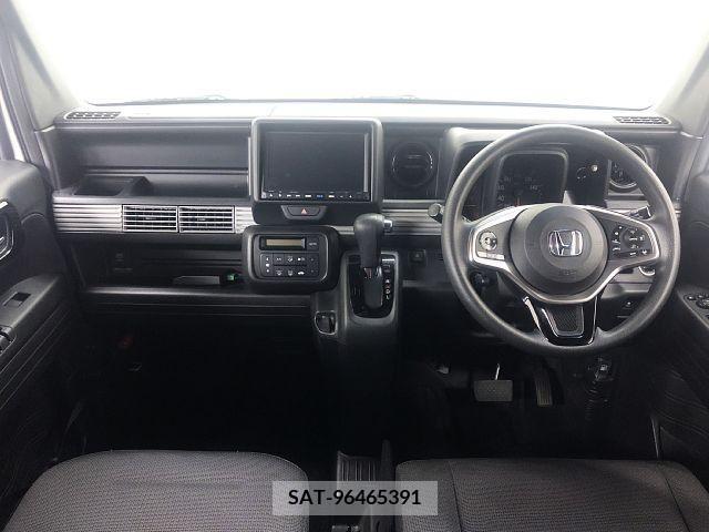 Honda N-VAN 2019-11 211320-1