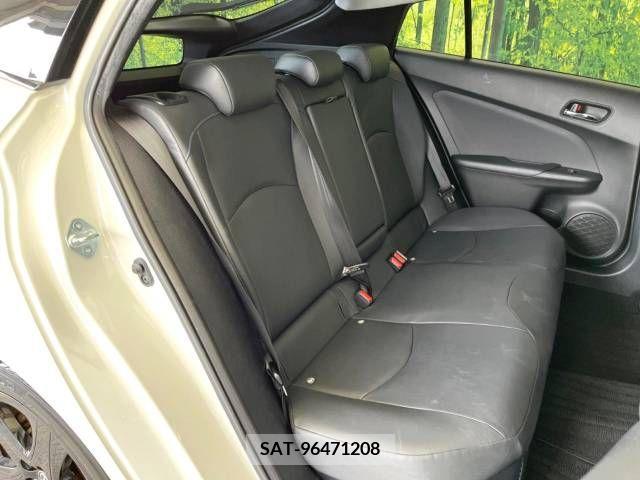 Toyota PRIUS 2016-03 246597-9