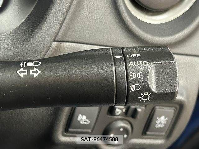 Nissan NOTE 2017-01 212775-11