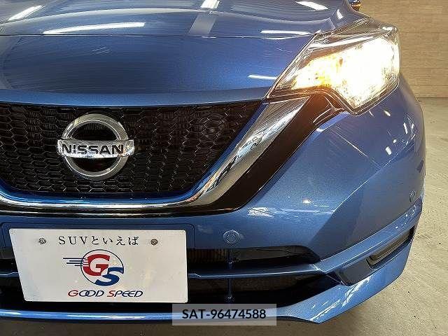 Nissan NOTE 2017-01 212775-8