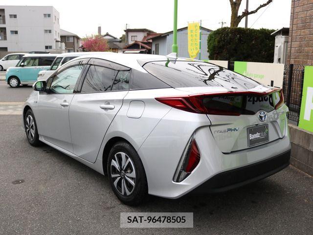 Toyota PRIUS PHV 2017-08 200208-6