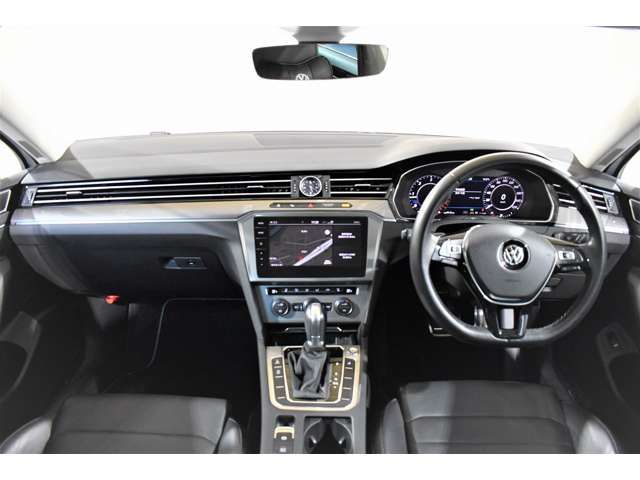 VolksWagen PASSAT ALLTRACK 2019-02 16121-3