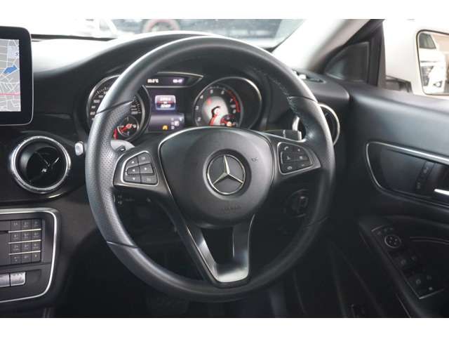 Mercedes Benz CLA-CLASS 2017-12 4981-9