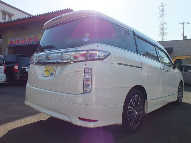 Nissan ELGRAND 2014-12 26999-7