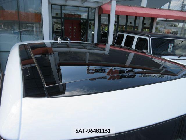 ROVER RANGE ROVER 2023-03 202837-11
