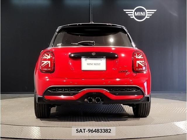 Bmw MINI 2022-02 376236-4