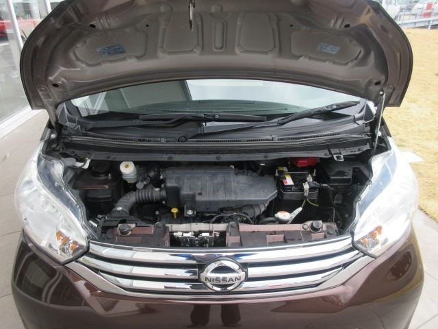 Nissan DAYZ ROOX 2016-07 950-24