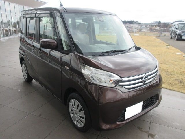 Nissan DAYZ ROOX 2016-07 950-2