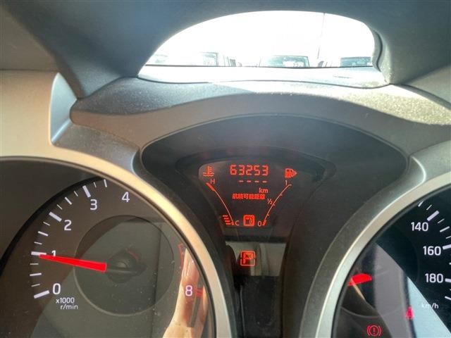 Nissan JUKE 2012-03 192337-14