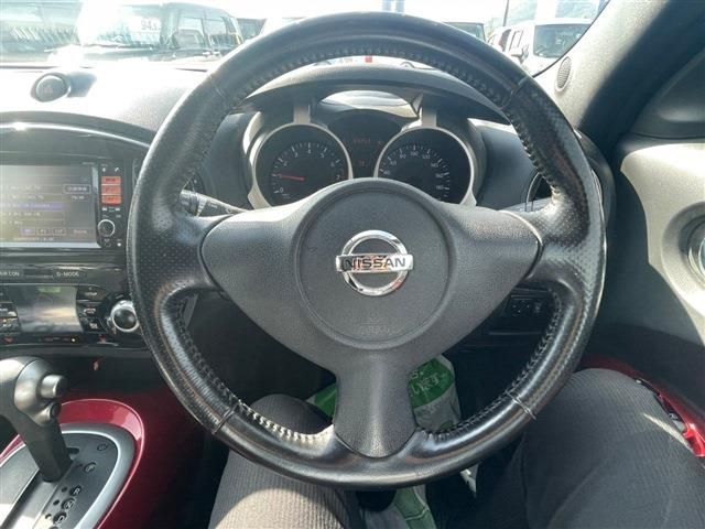 Nissan JUKE 2012-03 192337-1